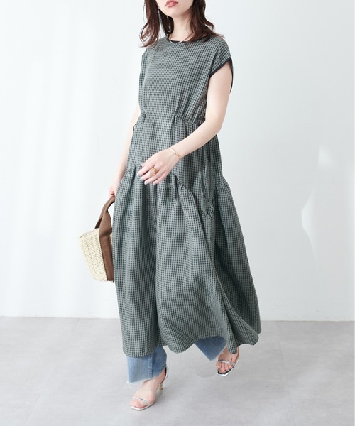 natural couture(ナチュラルクチュール)の「【WEB限定】ドロストデザインチェック柄ワンピース(ワンピース・レディース・ピンク/ブラウン/オフホワイト/グレー/キャメル・FREE)」の2枚目の写真