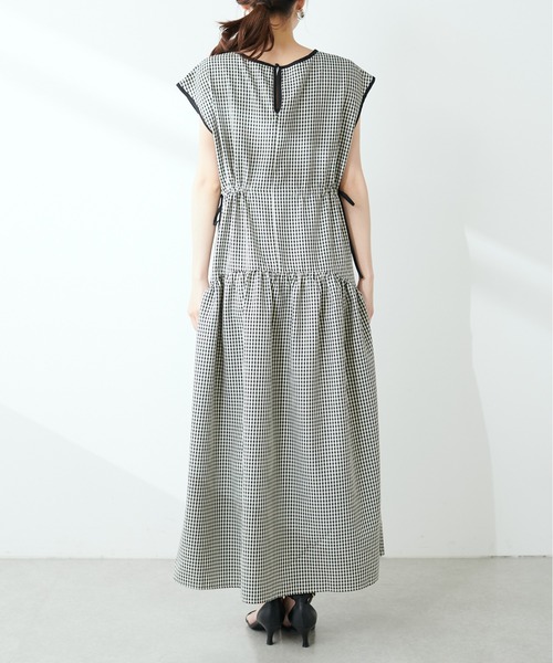 natural couture(ナチュラルクチュール)の「【WEB限定】ドロストデザインチェック柄ワンピース(ワンピース・レディース・ピンク/ブラウン/オフホワイト/グレー/キャメル・FREE)」の13枚目の写真