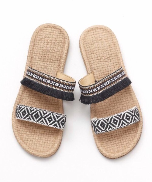 チャイハネ（チャイハネ）の「【チャイハネ】ボホラサンダル（サンダル・レディース・ブラック/ホワイト・ONESIZE）」の3枚目の写真