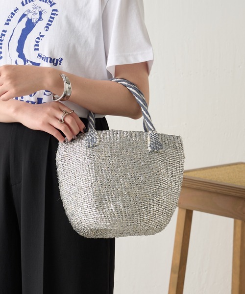 COLLAGE GALLARDAGALANTE（コラージュガリャルダガランテ）の「Africansquare/シルバーサイザルバッグ（トートバッグ・レディース・シルバー・FREE）」の10枚目の写真