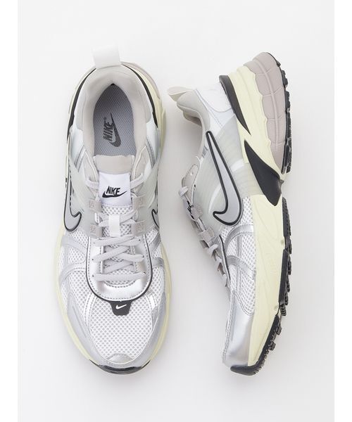セール】【NIKE】HJ4497-100 NIKE V2K RUN ナイキ V2K ラン 