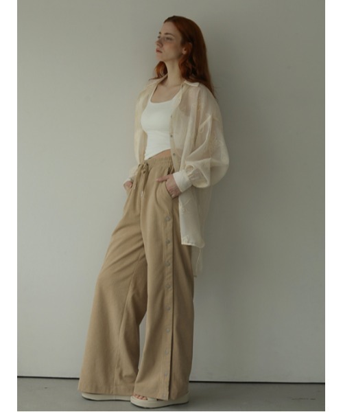 AMAIL（アマイル）の「Almond milk shirt（シャツ/ブラウス・レディース・ブラック/ベージュ/アイボリー・FREE）」の20枚目の写真