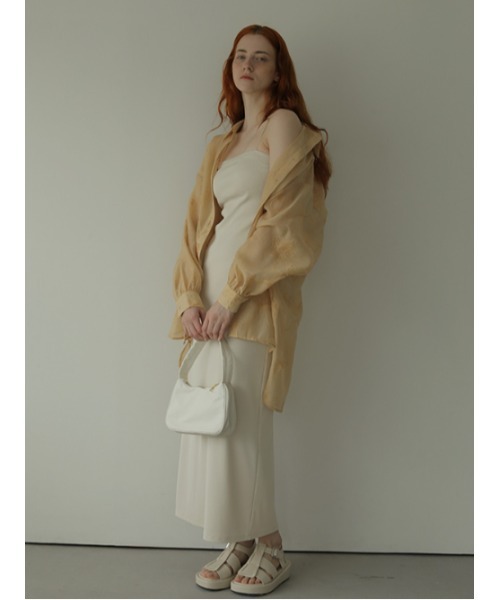 AMAIL（アマイル）の「Almond milk shirt（シャツ/ブラウス・レディース・ブラック/ベージュ/アイボリー・FREE）」の4枚目の写真