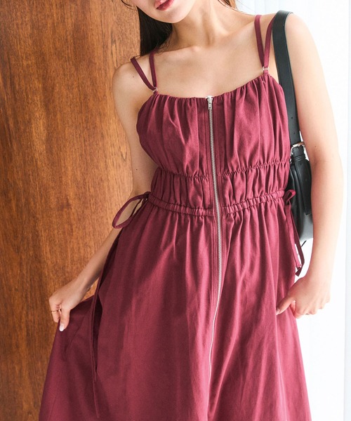 OLIVE des OLIVE(オリーブデオリーブ)の「フロントジップキャミワンピース(ワンピース・レディース・ボルドー/アイボリー/ブラック系その他・FREE)」の3枚目の写真