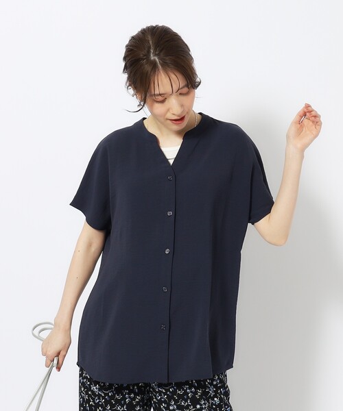 SHOO・LA・RUE(シューラルー)の「◆【イージーケア】オンにもオフにも 前あきスキッパーシャツ(シャツ/ブラウス・レディース・ライトベージュ/ブラウン系/オレンジ系/ネイビー・04/02/03)」の16枚目の写真