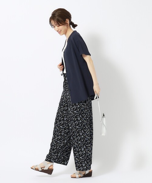 SHOO・LA・RUE(シューラルー)の「◆【イージーケア】オンにもオフにも 前あきスキッパーシャツ(シャツ/ブラウス・レディース・ライトベージュ/ブラウン系/オレンジ系/ネイビー・04/02/03)」の20枚目の写真
