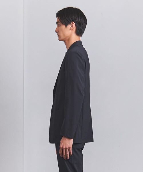 UNITED ARROWS（ユナイテッドアローズ）の「シアサッカー シングル２ボタン ジャケット COZY -撥水・ウォッシャブル・ストレッチ・防しわ性（着用しわ）-（テーラードジャケット・メンズ・ダークグリーン/ネイビー・XL/L/M/S/XXL）」の5枚目の写真