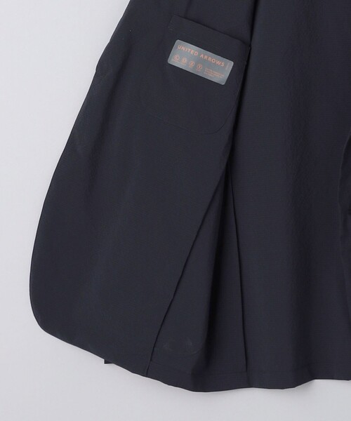 UNITED ARROWS（ユナイテッドアローズ）の「シアサッカー シングル２ボタン ジャケット COZY -撥水・ウォッシャブル・ストレッチ・防しわ性（着用しわ）-（テーラードジャケット・メンズ・ダークグリーン/ネイビー・XL/L/M/S/XXL）」の22枚目の写真