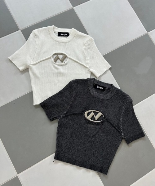 ipugo(イプゴ)の「ipugo/イプゴ ロゴミニ丈 半袖ニット 夏物 夏服(Tシャツ/カットソー・レディース・チャコール/ホワイト/カーキ・FREE)」の5枚目の写真