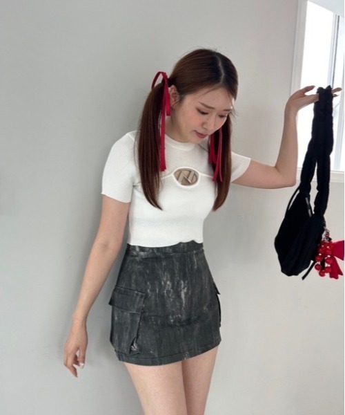 ipugo(イプゴ)の「ipugo/イプゴ ロゴミニ丈 半袖ニット 夏物 夏服(Tシャツ/カットソー・レディース・チャコール/ホワイト/カーキ・FREE)」の16枚目の写真