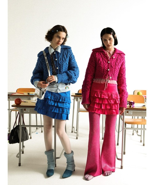 PAMEO POSE（パメオポーズ）の「Large Collar Cardigan（カーディガン/ボレロ・レディース・ブラック/ブルー/ピンク・FREE）」の4枚目の写真