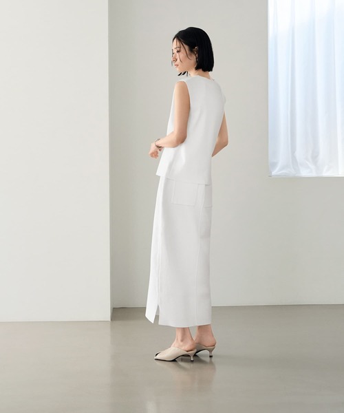 STYLE DELI(スタイルデリ)の「【LUXE】シャリ感ソウバリニットスカート(スカート・レディース・ブラック/ホワイト・SMALL/MEDIUM)」の17枚目の写真