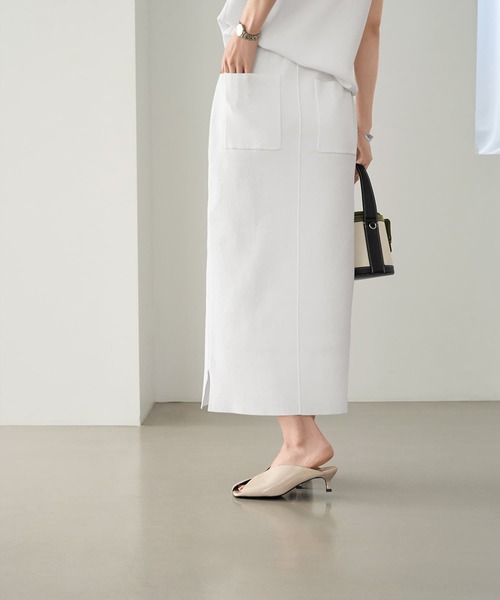 STYLE DELI(スタイルデリ)の「【LUXE】シャリ感ソウバリニットスカート(スカート・レディース・ブラック/ホワイト・SMALL/MEDIUM)」の10枚目の写真