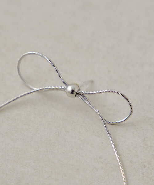 Chico（チコ）の「ロングメタルリボンピアス（ピアス（両耳用）・レディース・シルバー/ゴールド・FREE）」の12枚目の写真