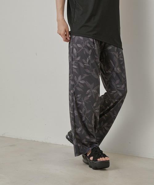 NERGY（ナージー）の「【UV＆水陸両用 】ボタニカル柄ラッシュパンツ（その他パンツ・レディース・ブラック系その他/クリーム・M/S）」の2枚目の写真