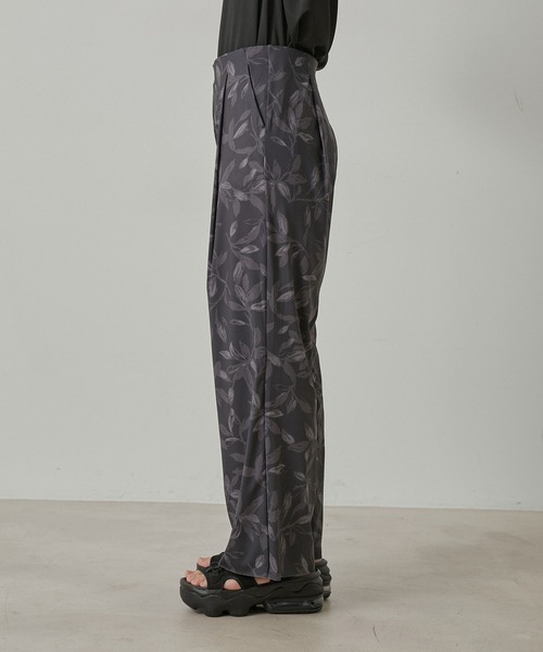 NERGY（ナージー）の「【UV＆水陸両用 】ボタニカル柄ラッシュパンツ（その他パンツ・レディース・ブラック系その他/クリーム・M/S）」の7枚目の写真