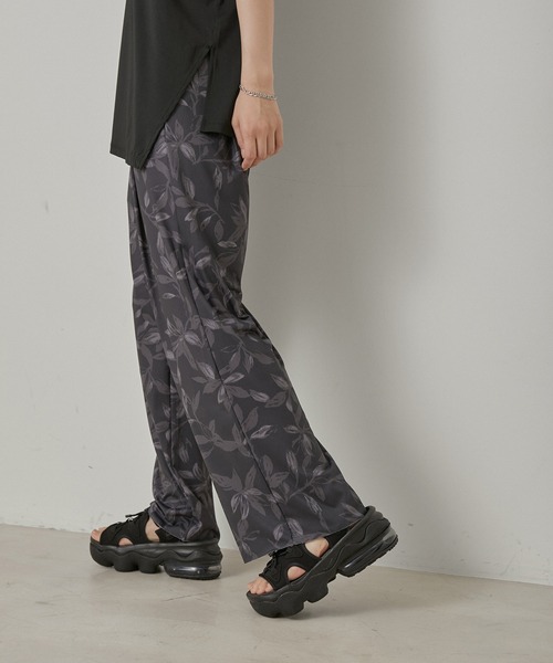 NERGY（ナージー）の「【UV＆水陸両用 】ボタニカル柄ラッシュパンツ（その他パンツ・レディース・ブラック系その他/クリーム・M/S）」の17枚目の写真