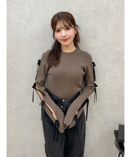 EATME（イートミー）の「リボンスリーブニットTOP（ニット/セーター・レディース・ブラック/ブラウン/オフホワイト・FREE）」の19枚目の写真