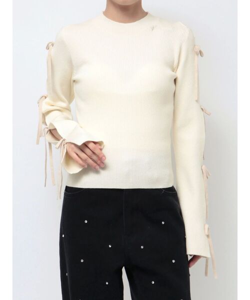 EATME（イートミー）の「リボンスリーブニットTOP（ニット/セーター・レディース・ブラック/ブラウン/オフホワイト・FREE）」の5枚目の写真