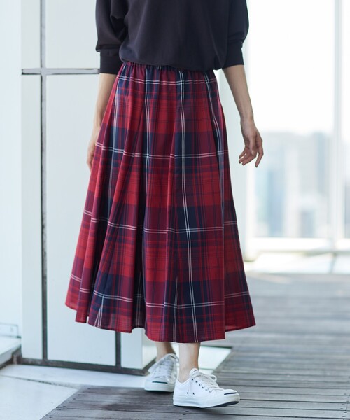 Dessin（デッサン）の「◆【秋色登場・ウエストゴム】映えチェックスカート（XS～L）（スカート・レディース・ブラック系1/レッド系3/ワイン系3・00/01/02/03）」の3枚目の写真