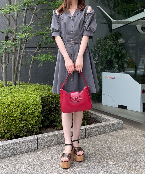 one wayザッカ（ワンウェイザッカ）の「リボン2wayショルダーバッグ（ショルダーバッグ・レディース・ブルー/ブラック/シルバーグレー/レッド・FREE）」の19枚目の写真