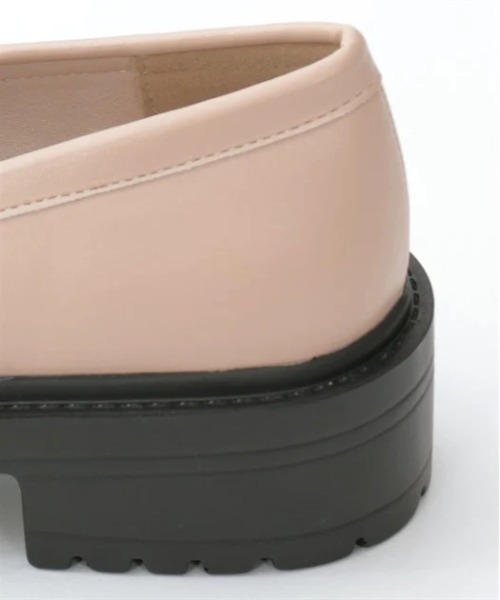 axes femme(アクシーズファム)の「バックルデザインローファー(パンプス・レディース・グレー/ブラック/ブラウン/ベージュ・MEDIUM/LARGE)」の7枚目の写真