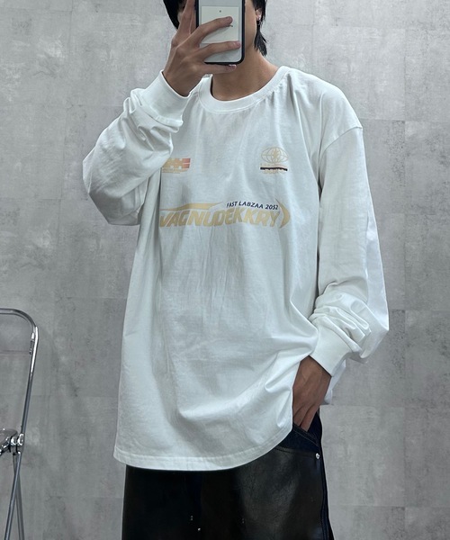 B.R.U(ブル)の「プリントグラフィック長袖Tシャツ(Tシャツ/カットソー・メンズ・ブラック/その他/チャコールグレー/ブラック系その他/ネイビー系/ホワイト/ホワイト系その他/ネイビー・M/L)」の3枚目の写真