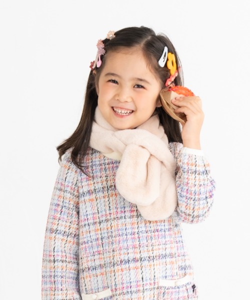 nino（ニノ）の「ファーマフラー（マフラー・キッズ・ベージュ/ラベンダー・M）」の2枚目の写真