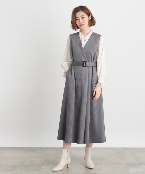 grove（グローブ）の「◆アーモンドトゥヒールブーツ（ブーツ・レディース・アイボリー/チャコールグレー/ブラック・M/L/S）」の11枚目の写真