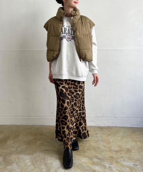 Jewelobe(ジュエローブ)の「ドロップショルダー中綿ベスト(ダウンベスト・レディース・グレー/ブラック/ピンク/ブラウン/アイボリー・FREE)」の10枚目の写真