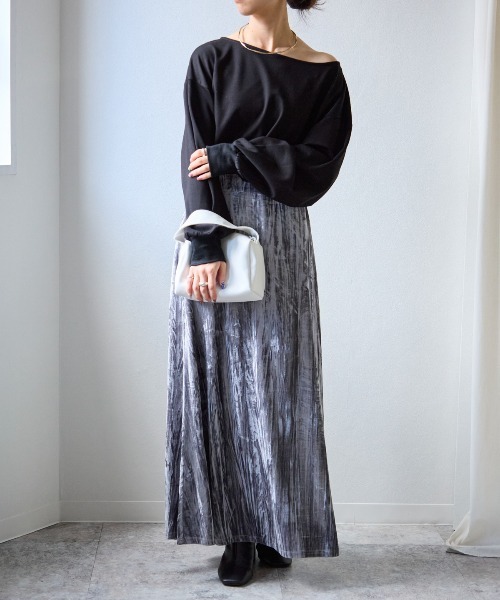 TRIANGLE PALETTE（トライアングルパレット）の「ベロアフレアスカート（スカート・レディース・グレー/ローズ/ブラウン/ベージュ・FREE）」の7枚目の写真