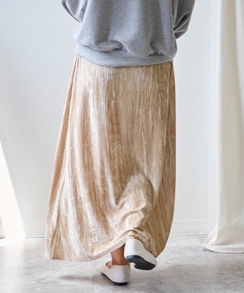 TRIANGLE PALETTE（トライアングルパレット）の「ベロアフレアスカート（スカート・レディース・グレー/ローズ/ブラウン/ベージュ・FREE）」の9枚目の写真