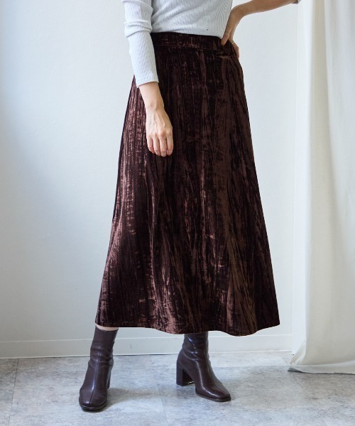 TRIANGLE PALETTE（トライアングルパレット）の「ベロアフレアスカート（スカート・レディース・グレー/ローズ/ブラウン/ベージュ・FREE）」の15枚目の写真