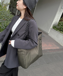 LeSportsac（レスポートサック）の「DELUXE EASY CARRY TOTE