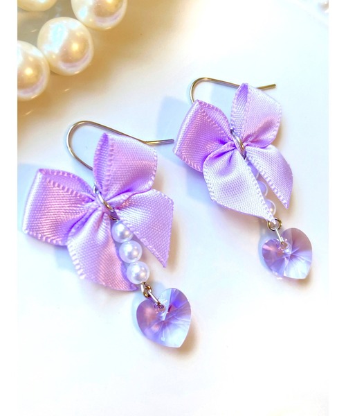 VIBGYOR(ヴィブジョー)の「【MUURABBTI】リボンとハートピアス(MA)(ピアス(両耳用)・レディース・イエロー/ブルー/パープル/ピンク・FREE)」の9枚目の写真