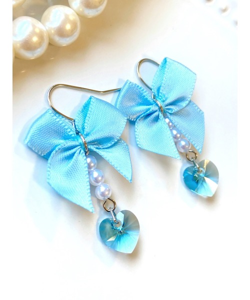 VIBGYOR(ヴィブジョー)の「【MUURABBTI】リボンとハートピアス(MA)(ピアス(両耳用)・レディース・イエロー/ブルー/パープル/ピンク・FREE)」の10枚目の写真