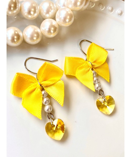 VIBGYOR(ヴィブジョー)の「【MUURABBTI】リボンとハートピアス(MA)(ピアス(両耳用)・レディース・イエロー/ブルー/パープル/ピンク・FREE)」の11枚目の写真