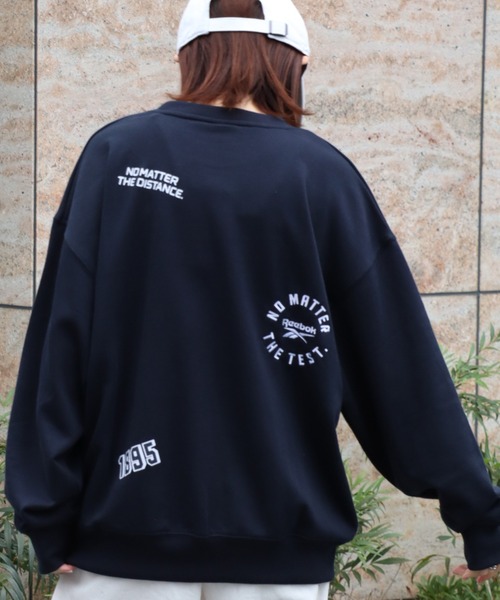 Reebok（リーボック）の「【Reebok/リーボック】別注 ビッグシルエット ランダムロゴクルースウェット（スウェット・メンズ・ブラック/アッシュグレー/ホワイト/ネイビー/グレー・M/L/LL）」の22枚目の写真