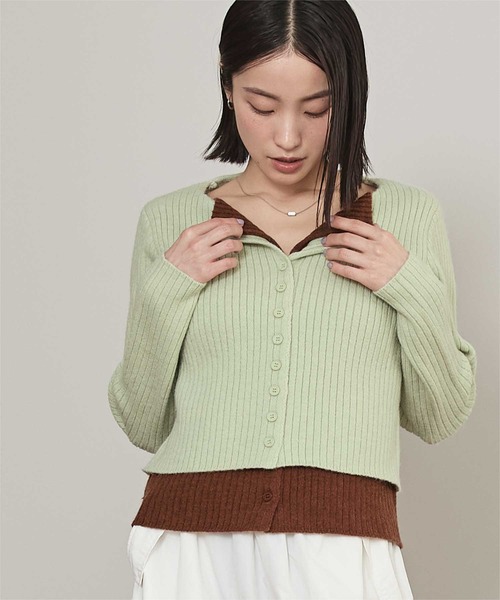 miette（ミエット）の「レイヤード配色ニットカーディガン（カーディガン/ボレロ・レディース・チャコール/ライトグレー/レッド/ブラック/ネイビー/ライトグリーン/ボルドー/グレー系その他・FREE）」の5枚目の写真