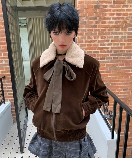 AnyFood Universe(エニーフードユニバース)の「【AnyFood Universe】リボンベルベットブルゾン UNI24a001(その他アウター・レディース・ダークブラウン・FREE)」の3枚目の写真