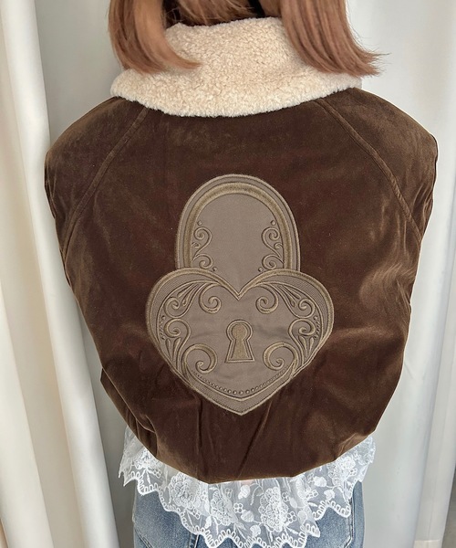 AnyFood Universe(エニーフードユニバース)の「【AnyFood Universe】リボンベルベットブルゾン UNI24a001(その他アウター・レディース・ダークブラウン・FREE)」の11枚目の写真