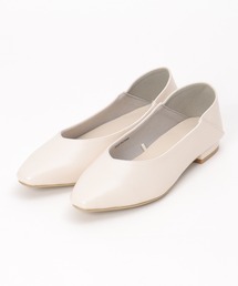 スクエアヒールパンプス
