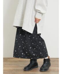 Samansa Mos2 | ベロアプリーツ/刺繍アソートナロースカート(スカート)