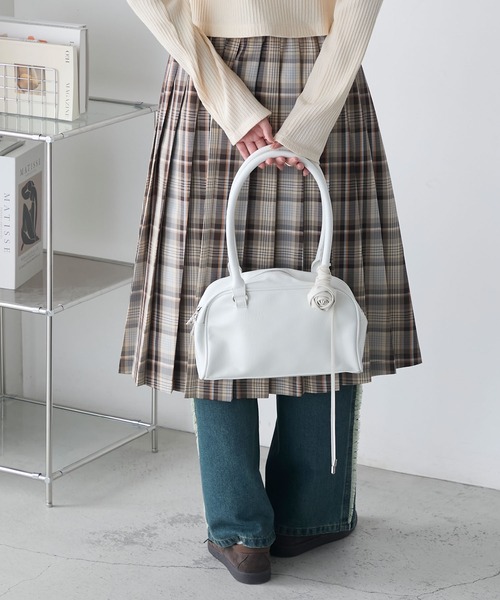 forksy.（フォルクシー）の「【forksy.】ローズチョーカー付き ミニボストンバッグ（ボストンバッグ・レディース・ブラック/ピンク/ホワイト・FREE）」の19枚目の写真