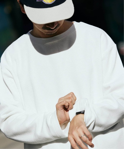 JOURNAL STANDARD relume（ジャーナルスタンダード　レリューム）の「バックブラッシュ ワッフル クルーネック L/S（Tシャツ/カットソー・メンズ・グレー/ベージュ系その他/ホワイト・MEDIUM/SMALL/LARGE）」の22枚目の写真