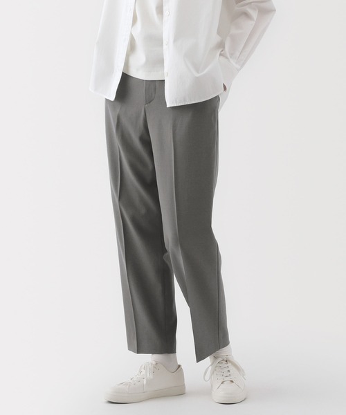 無印良品(ムジルシリョウヒン)の「婦人 撥水 テーパードパンツ(その他パンツ・レディース・ブラック/ブラウン系/ダークネイビー/チャコールグレー・XL/L/M/S)」の1枚目の写真