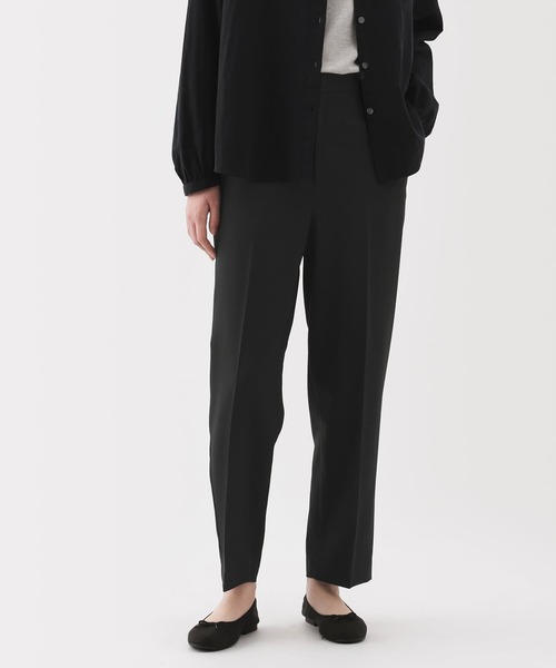 無印良品(ムジルシリョウヒン)の「婦人 撥水 テーパードパンツ(その他パンツ・レディース・ブラック/ブラウン系/ダークネイビー/チャコールグレー・XL/L/M/S)」の2枚目の写真