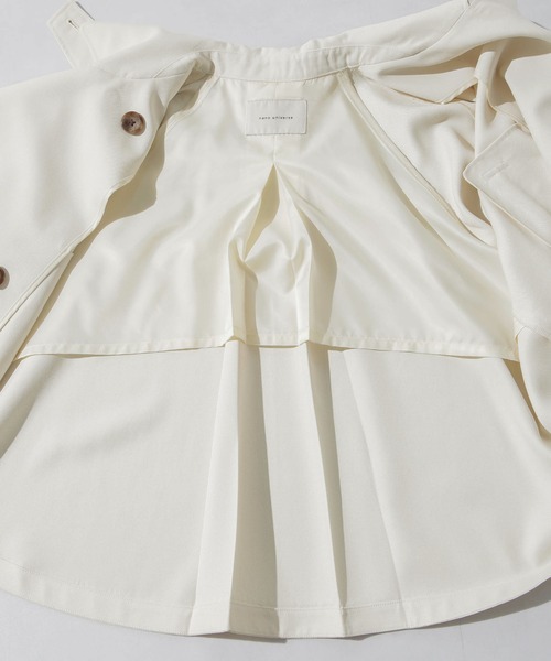 NANO universe(ナノユニバース)の「エアリーツイルショートコート(トレンチコート・レディース・ベージュ/オフホワイト・FREE)」の3枚目の写真