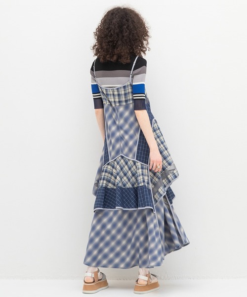 AULA AILA（アウラアイラ）の「チェックキャミソールワンピース（ワンピース・レディース・ブラック/イエロー/ブルー・0）」の12枚目の写真