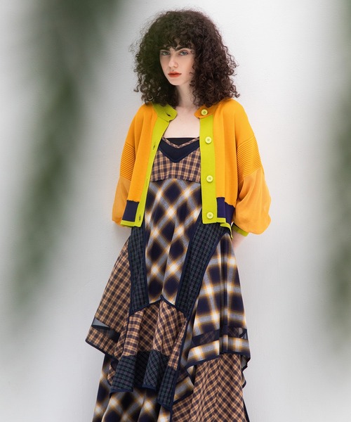 AULA AILA（アウラアイラ）の「チェックキャミソールワンピース（ワンピース・レディース・ブラック/イエロー/ブルー・0）」の15枚目の写真